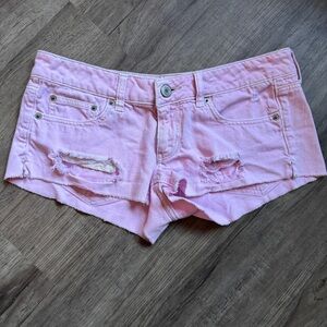 American Eagle Outfitters Vintage Light Pink Denim Shorties - Size 6